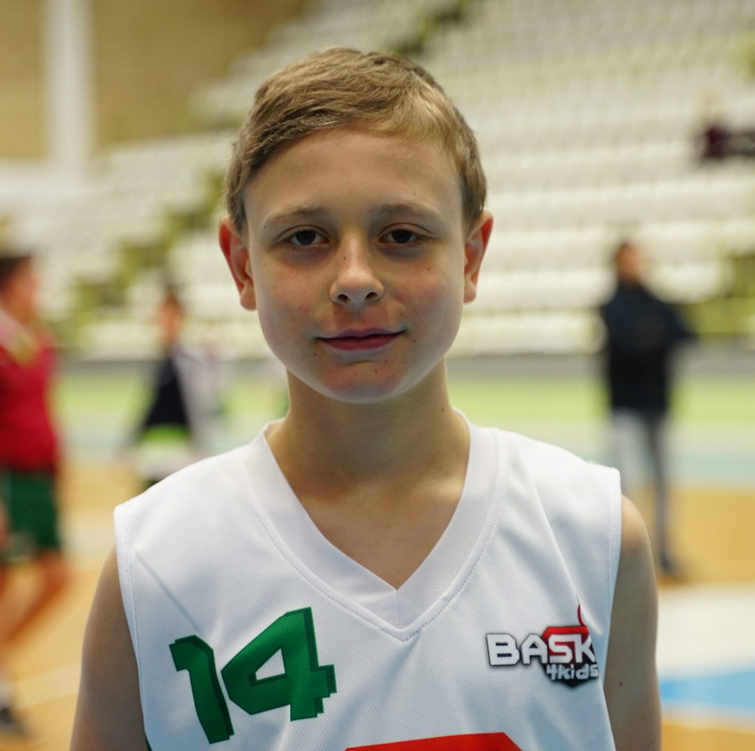 Bojan Komovski