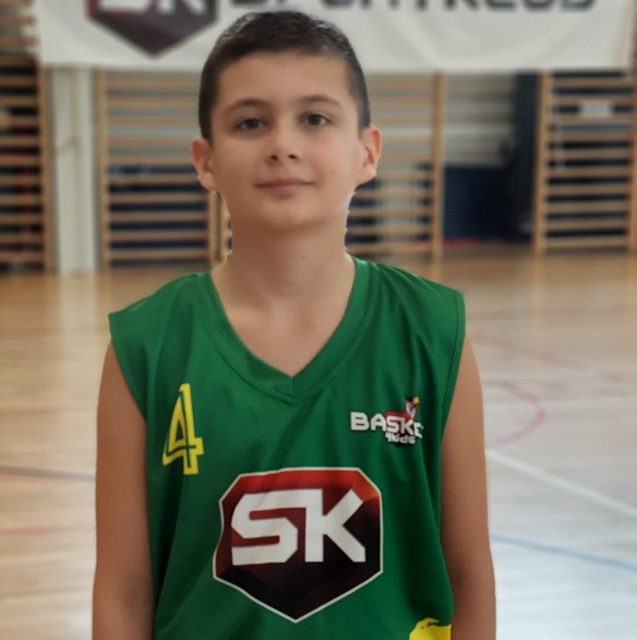 Aleks Ivanek