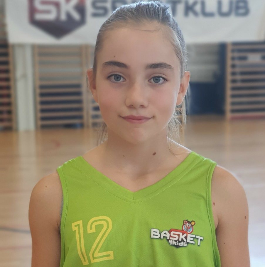 Emanuela Memedović