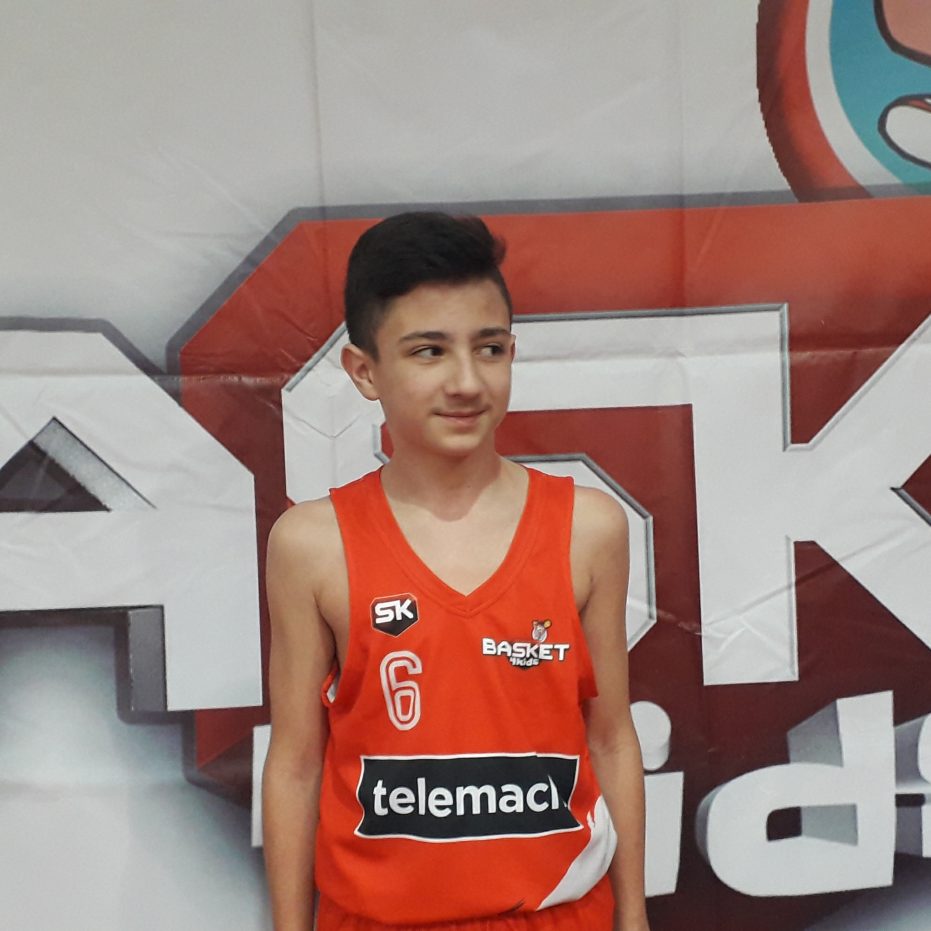 Nik Brljavac