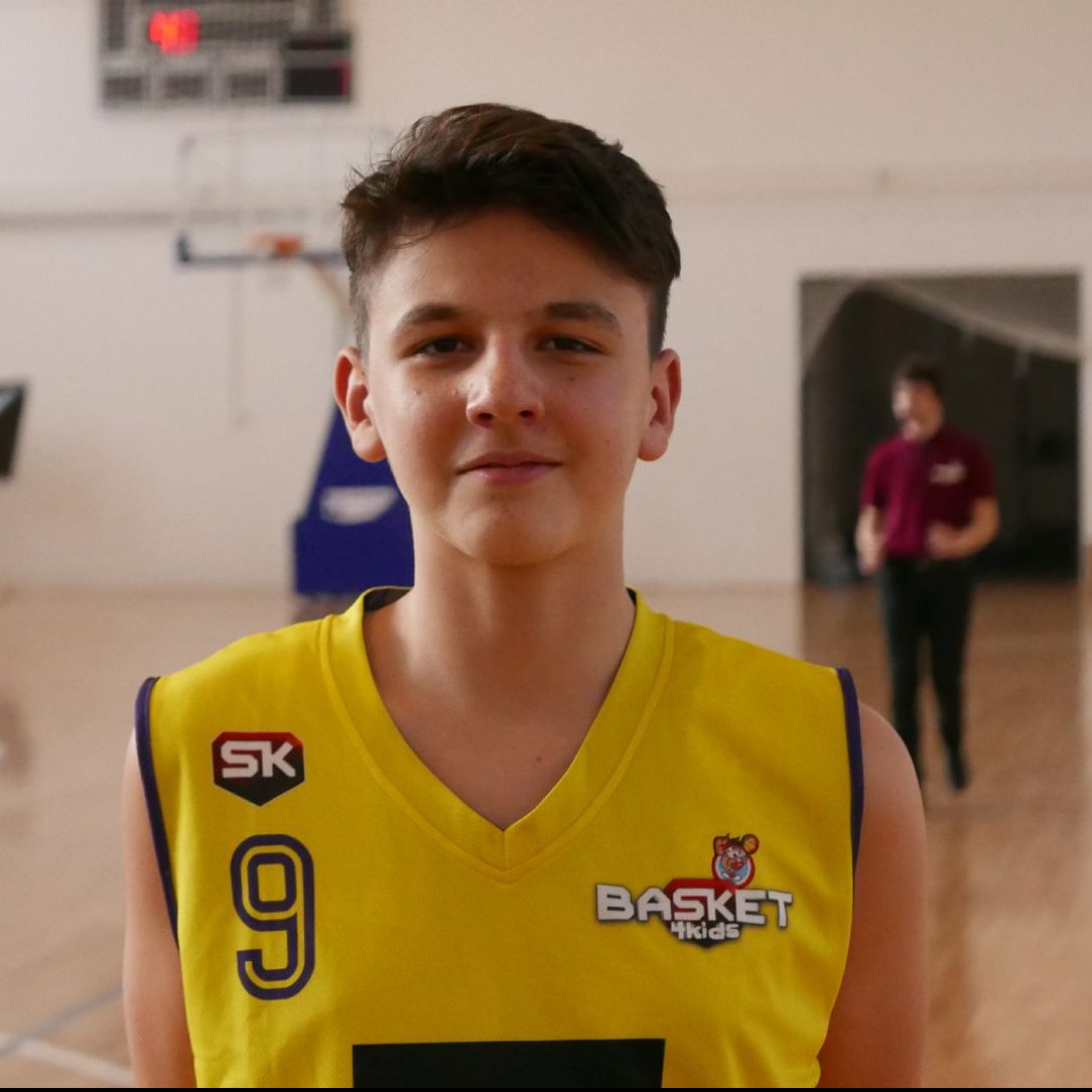 Mihajlo Tomić